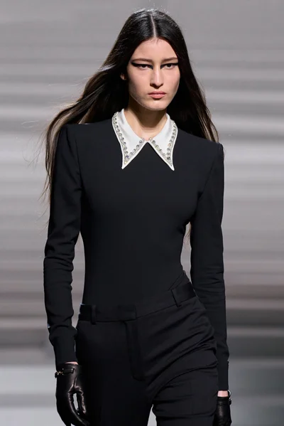 Look 3